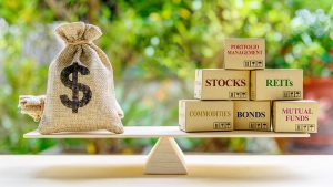 How to Use Dollar Cost Averaging to Buy Stocks, Bonds and Mutual Funds